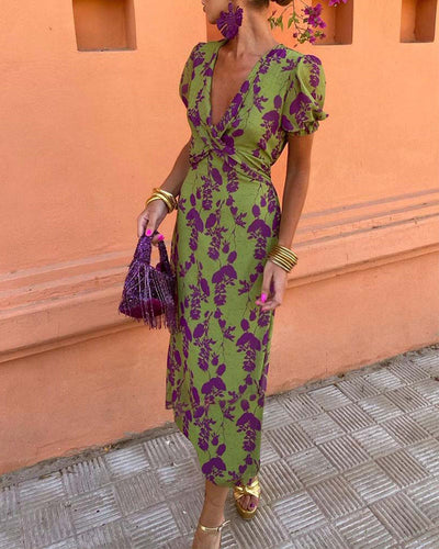 Brie | Robe Midi Fleurie avec Décolleté en V