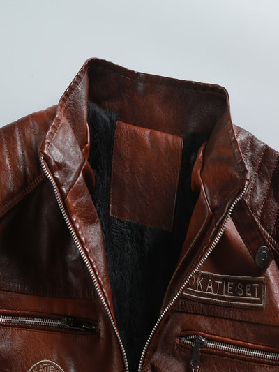 Veste élégante avec une vision vintage