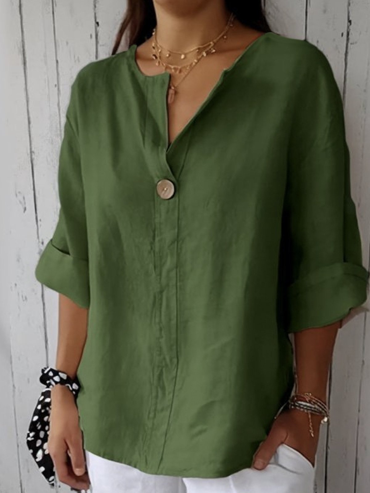 Angela™ | Blouse décontractée à col en V