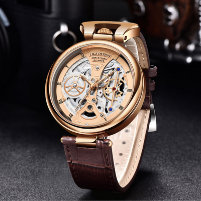 Montre d'affaires creuse à la mode