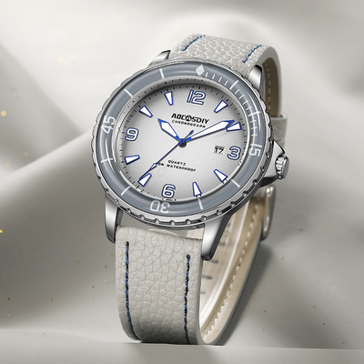 Montre décontractée avec bracelet en cuir