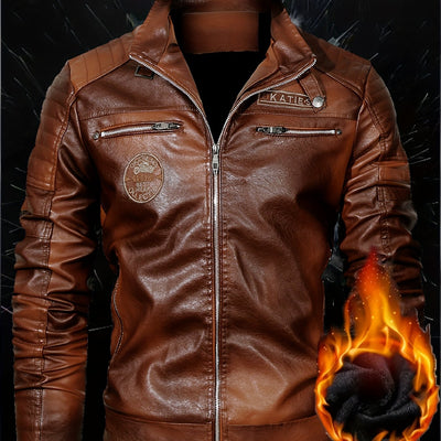 Veste élégante avec une vision vintage
