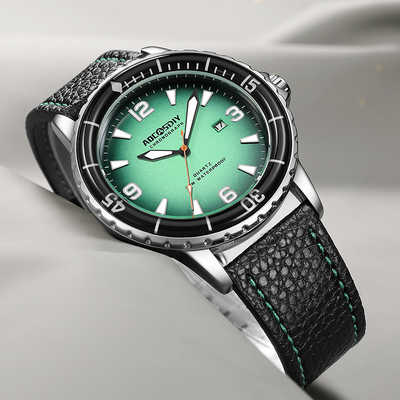 Montre décontractée avec bracelet en cuir