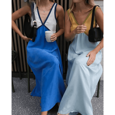 RENATA | ROBE AVEC COL EN V