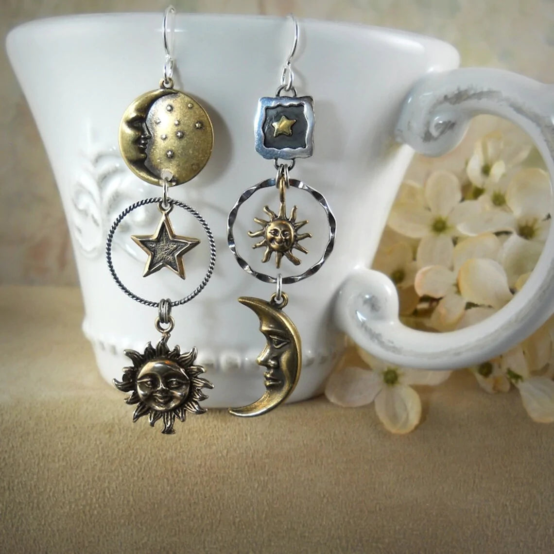 Boucles d'Oreilles Pendantes Sol-Lune