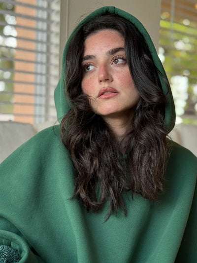Eden Hoodie Blanket – Votre Cocoon de Douceur
