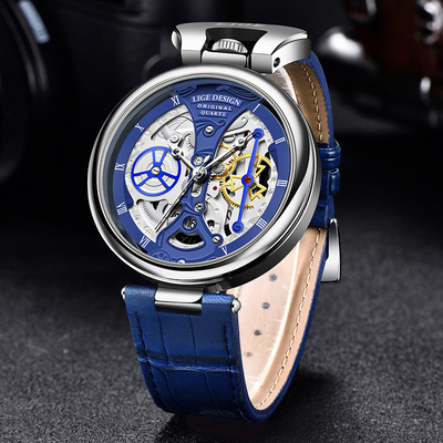 Montre d'affaires creuse à la mode