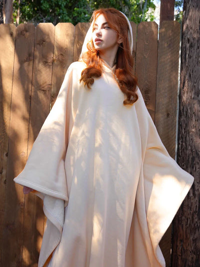 Eden Hoodie Blanket – Votre Cocoon de Douceur