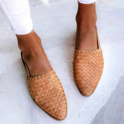 Diana – Sandales Plates Tissées à la Main