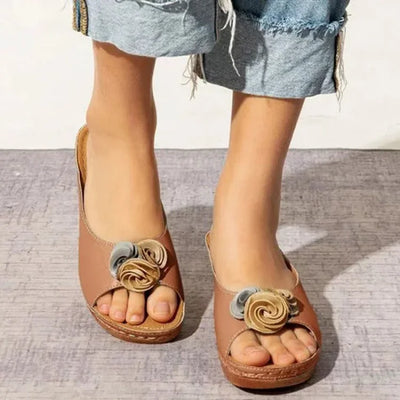 Lily™ - Sandales orthopédiques à bride fleurie