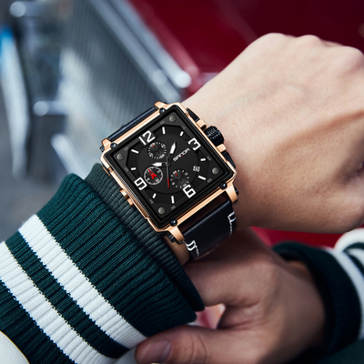 Montre tactique en cuir pour hommes avec quartz