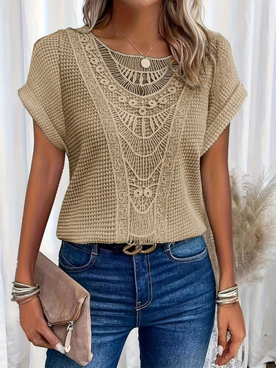 Camille - T-shirt léger avec dentelle élégante