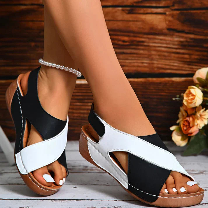 Amina | Sandales à talon stylées