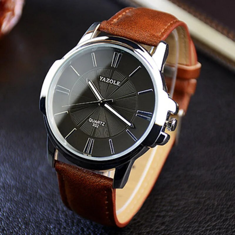 Montre de Luxe en Verre Bleu et Cuir