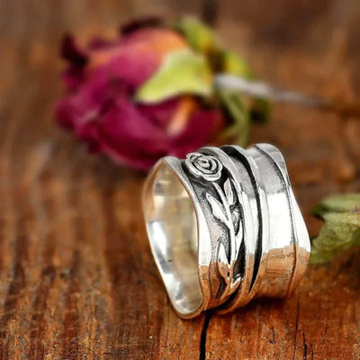 Bague de Fleurs en Argent Vintage