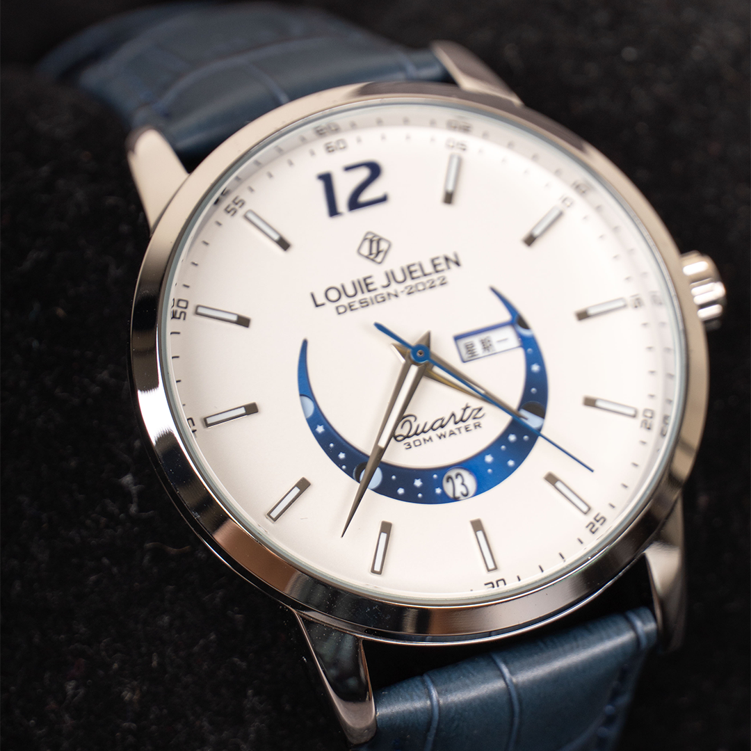 Montre élégante à phase de lune lumineuse