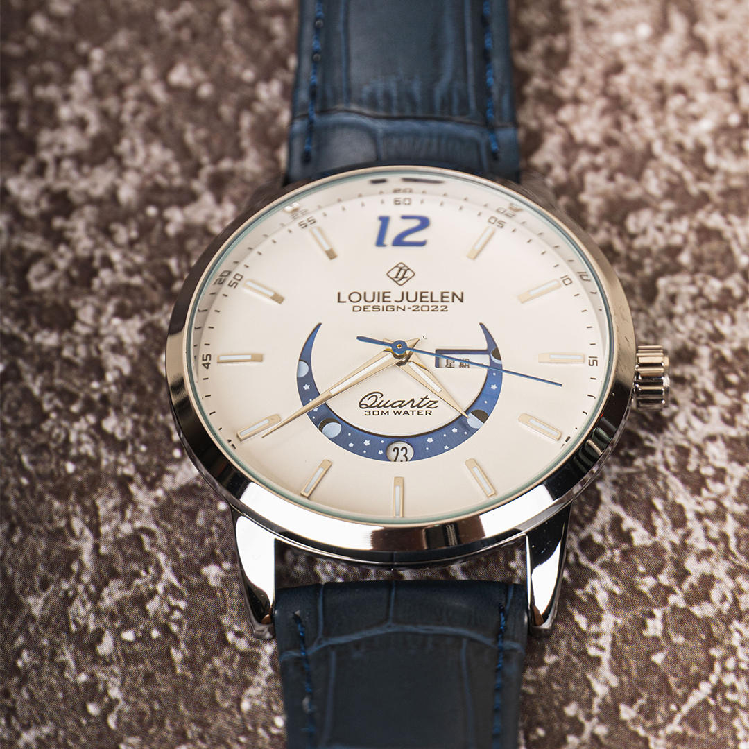 Montre élégante à phase de lune lumineuse