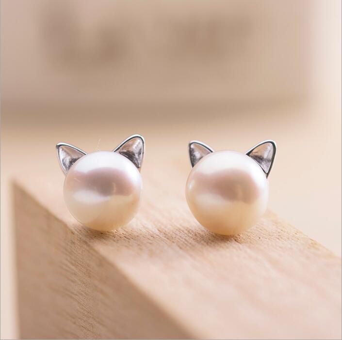 Boucles d'oreilles de chatons avec perles cultivées et argent