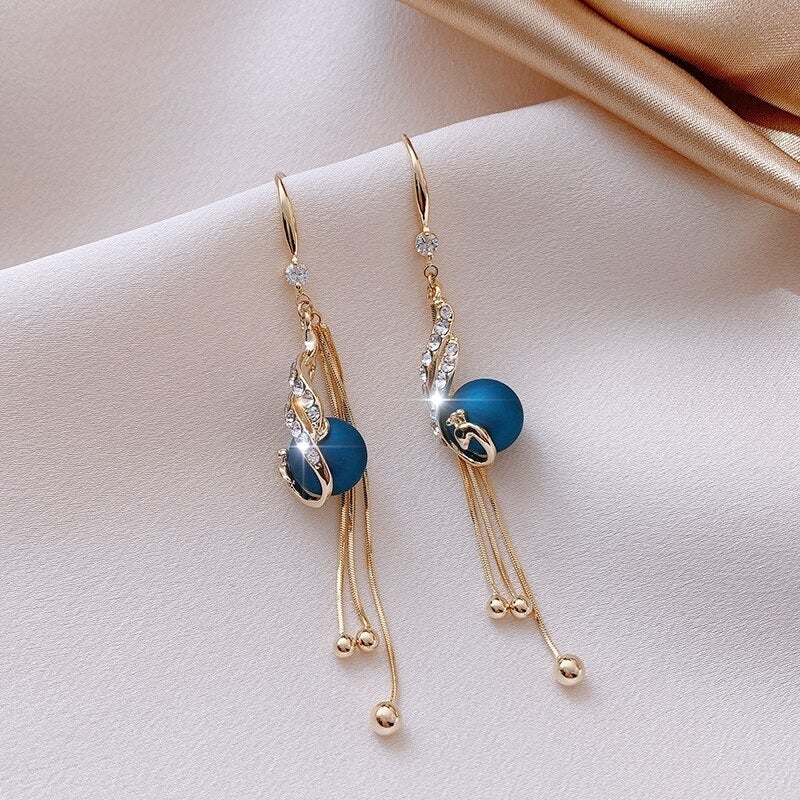 Boucles d'Oreilles Festives avec Perles Bleues