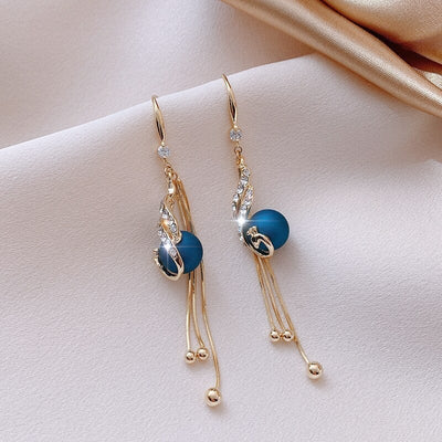 Boucles d'Oreilles Festives avec Perles Bleues