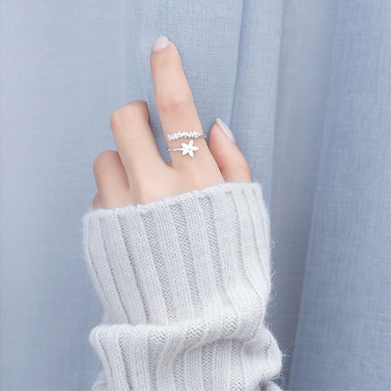 Bague ajustable en fleurs sauvages en argent 925 et émail peint à la main