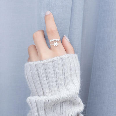 Bague ajustable en fleurs sauvages en argent 925 et émail peint à la main