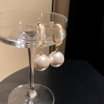 Boucles d'Oreilles en Perles et Zirconiums de Luxe