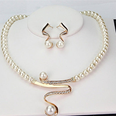 Ensemble de Collier de Perles Naturelles + Boucles d'Oreilles