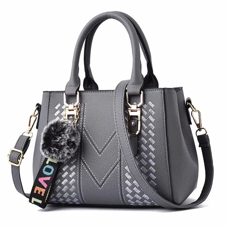 Amelia™ - Sac Messager Brodé