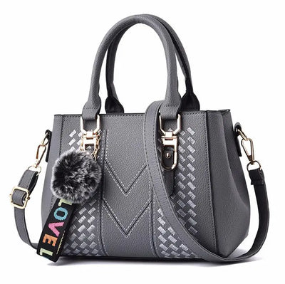 Amelia™ - Sac Messager Brodé