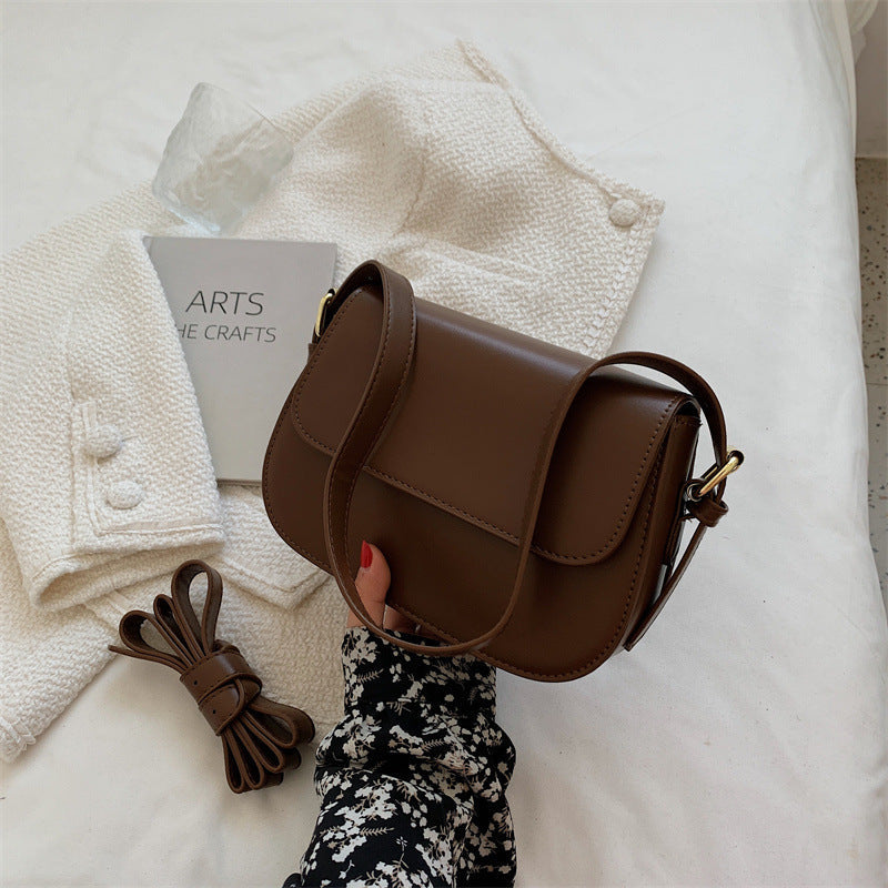 Avery™ Classic Saddle | Sac Bandoulière