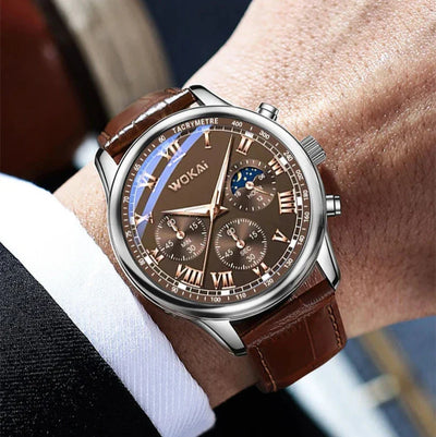 Montre moderne inspirée de l'armée