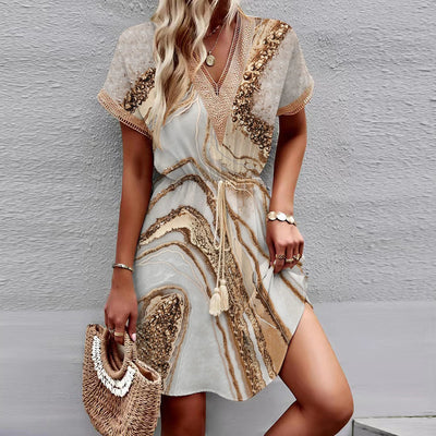 Sally | Robe Imprimée avec Décolleté en V Élégante
