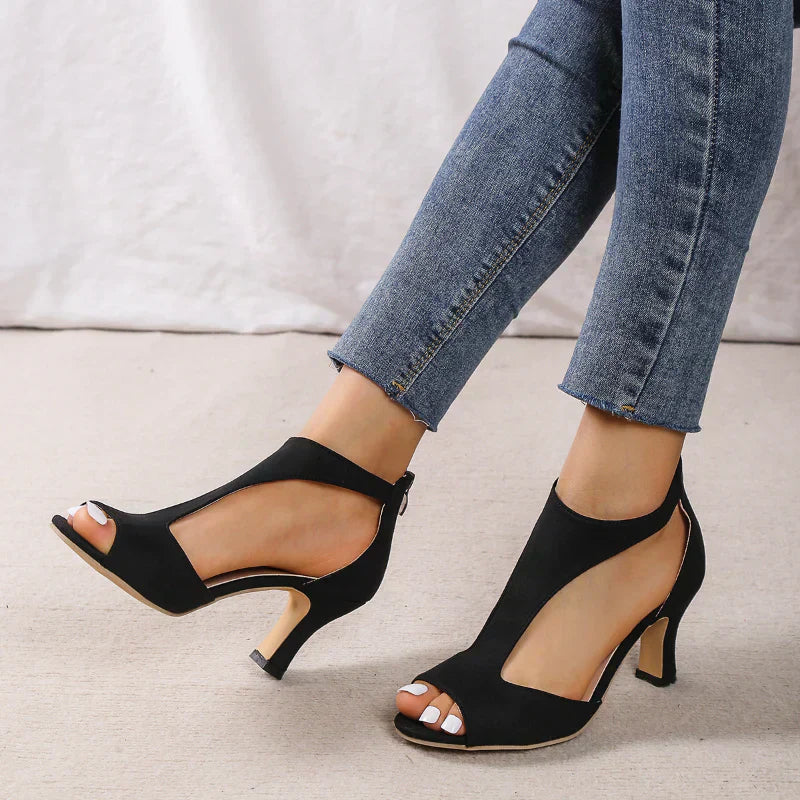 Talons Elvira