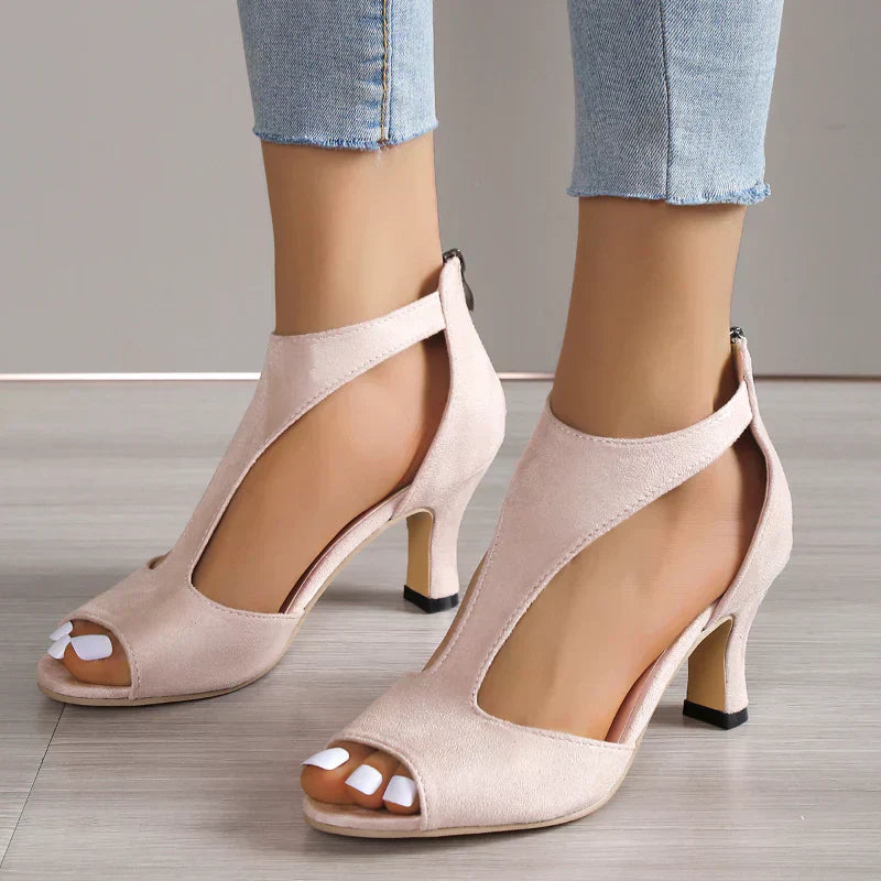 Talons Elvira