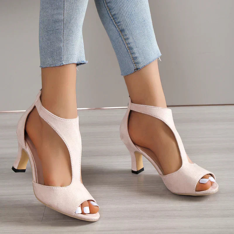 Talons Elvira