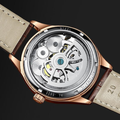 Montre Mécanique d'Affaires au Design Tourbillon