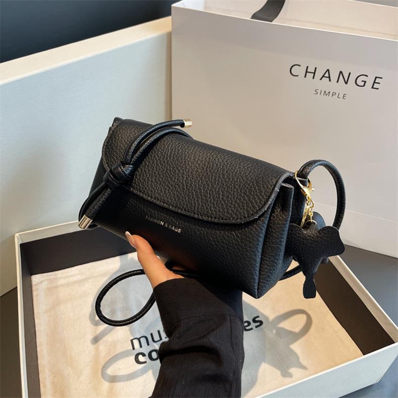 Avery™ Retro Douceur | Sac Élégant