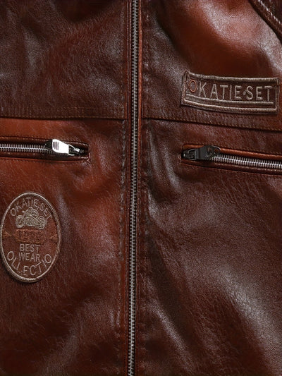 Veste élégante avec une vision vintage