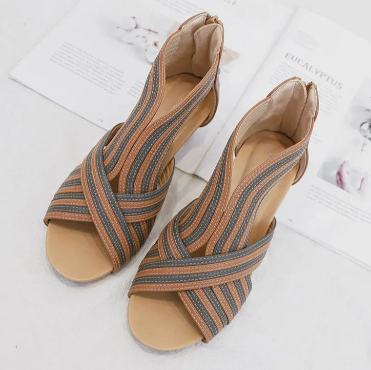 Amelia™ - Talons Harmonieux et Élégants