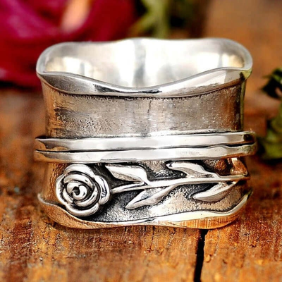 Bague de Fleurs en Argent Vintage