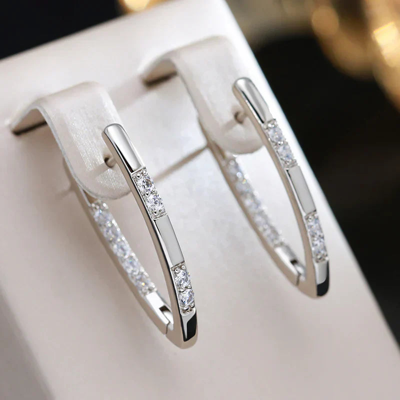 Boucles d'Oreilles Élégantes en Zirconia Doré