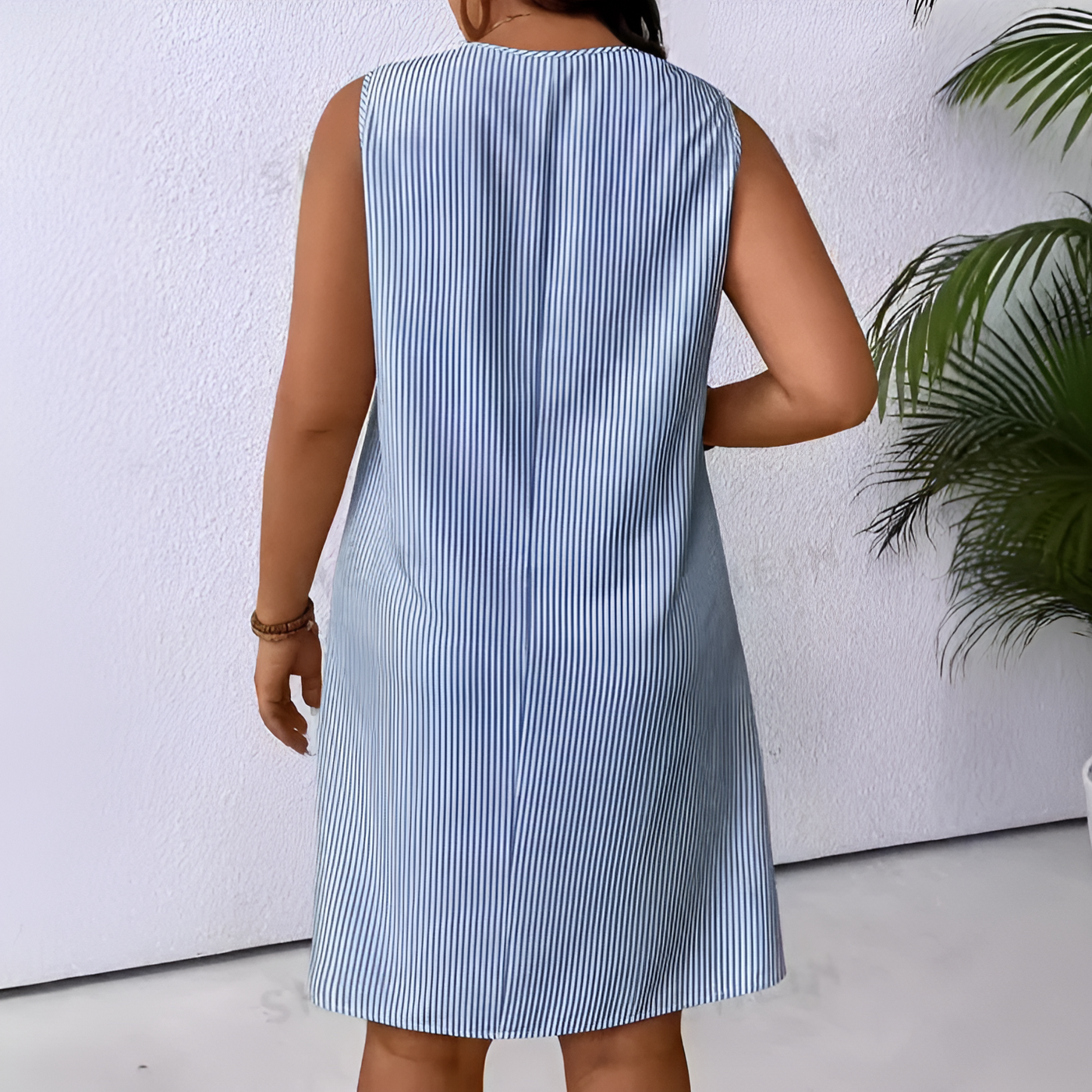 Sonia | Robe Sans Manches à Rayures