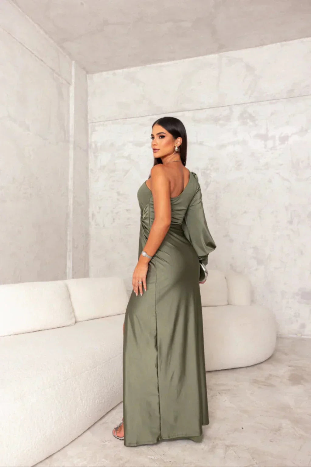 Araceli | Robe satinée à une manche