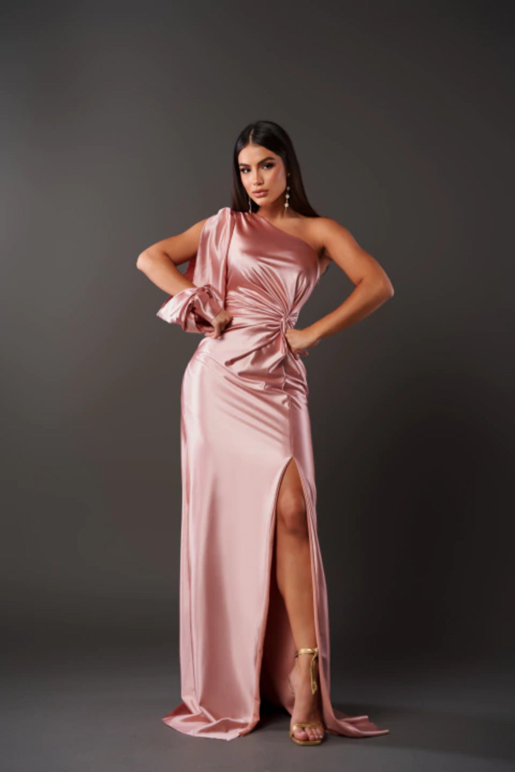 Hilda™ - Robe Élégante avec Finesse