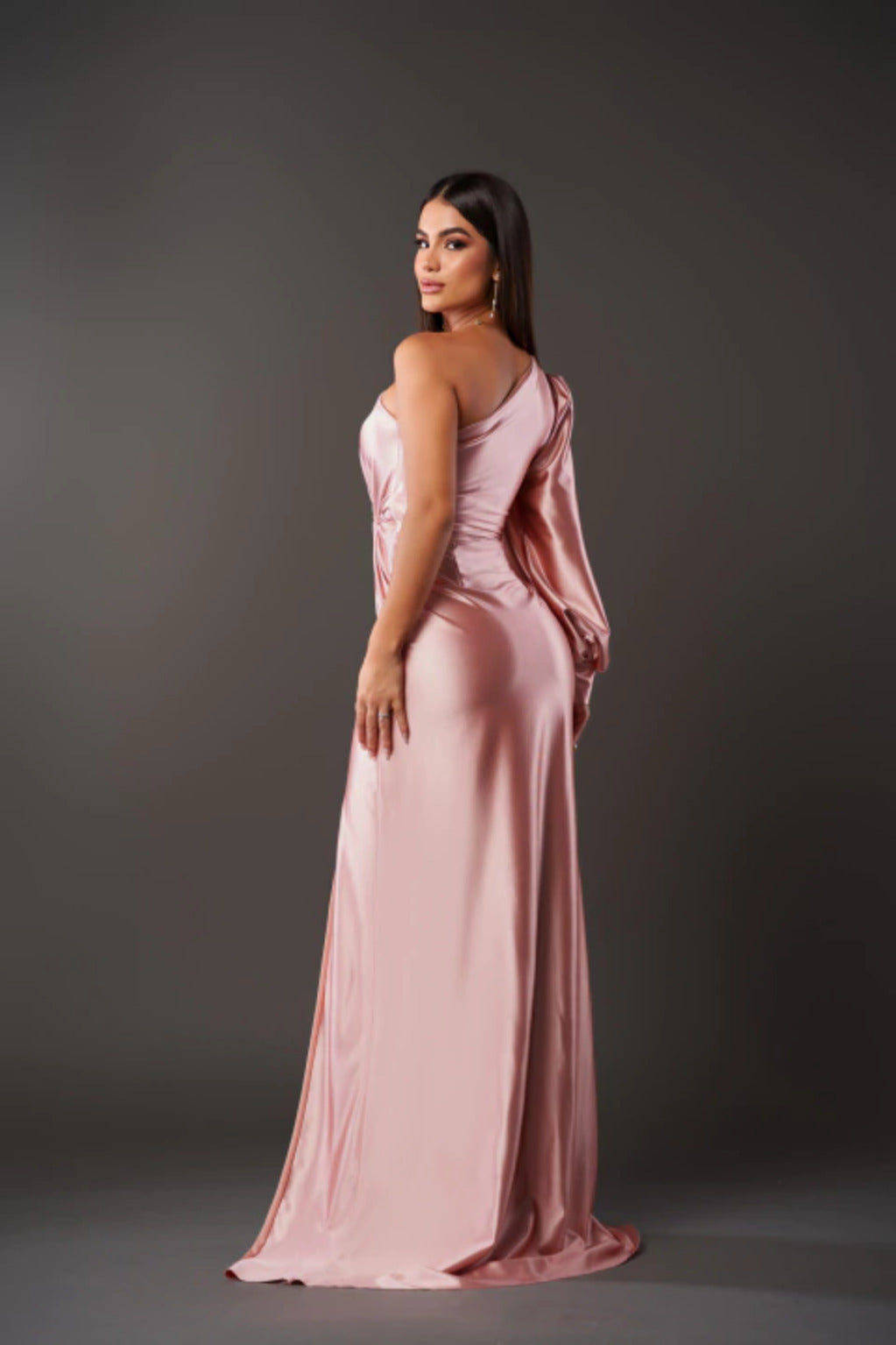 Hilda™ - Robe Élégante avec Finesse