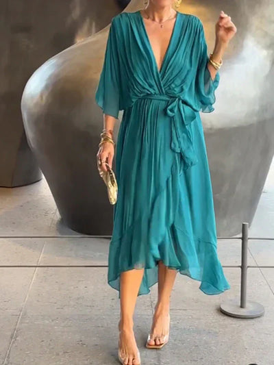 Monica | Robe en mousseline de soie avec décolleté en V