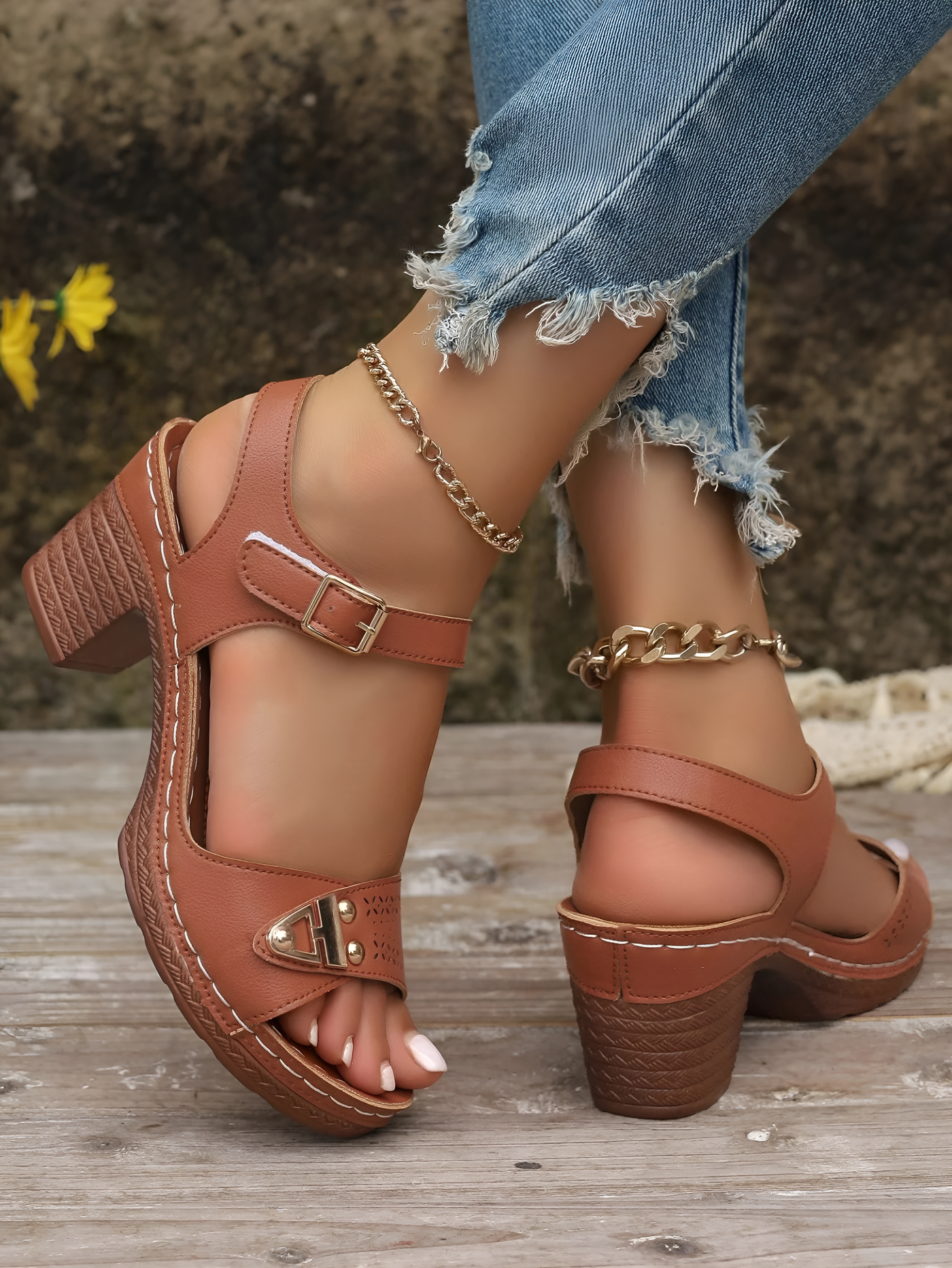Renee – Sandales à Talon Carré pour Femme
