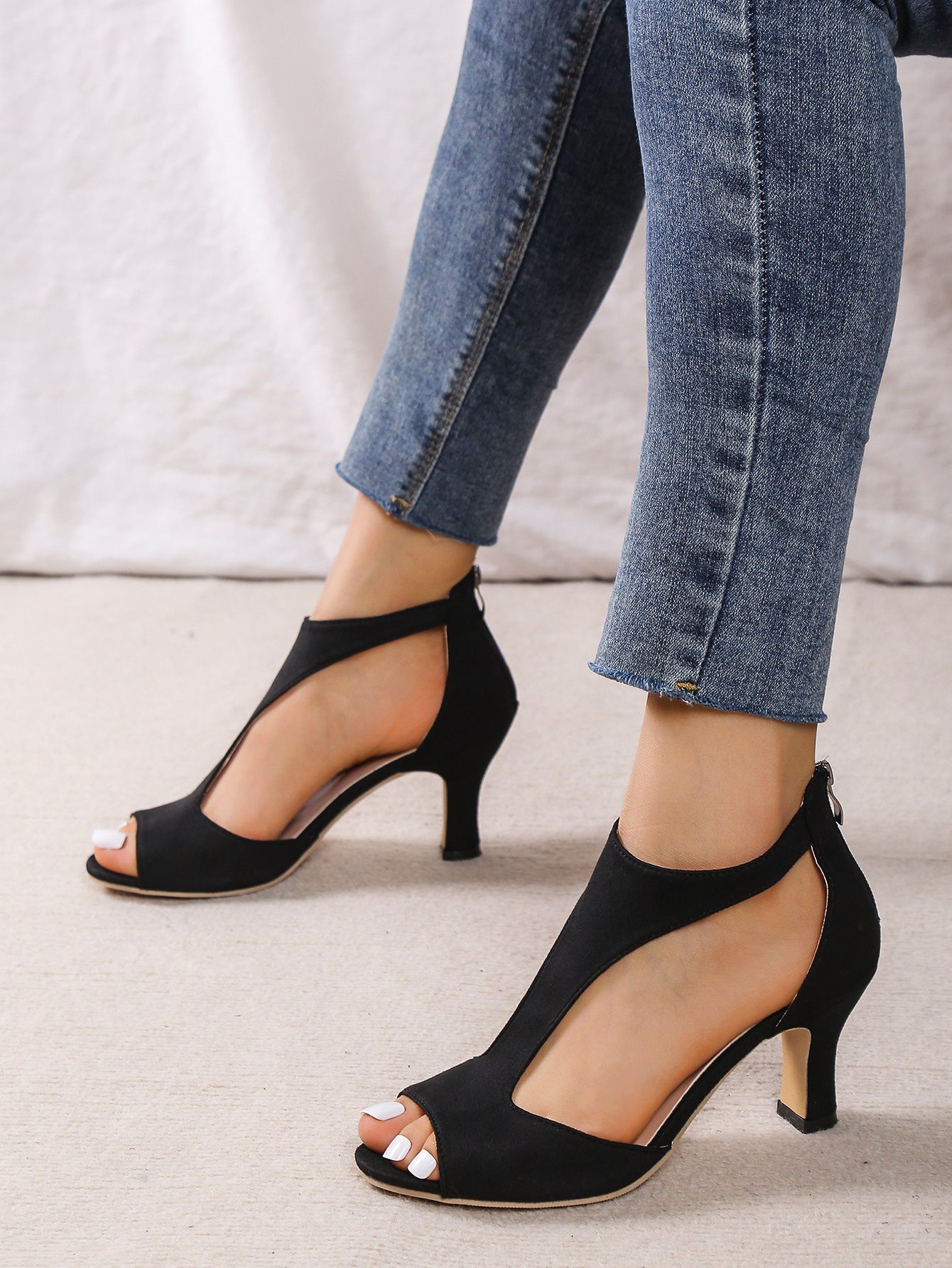 Laluna | Talons Hauts Élégants avec Ouverture